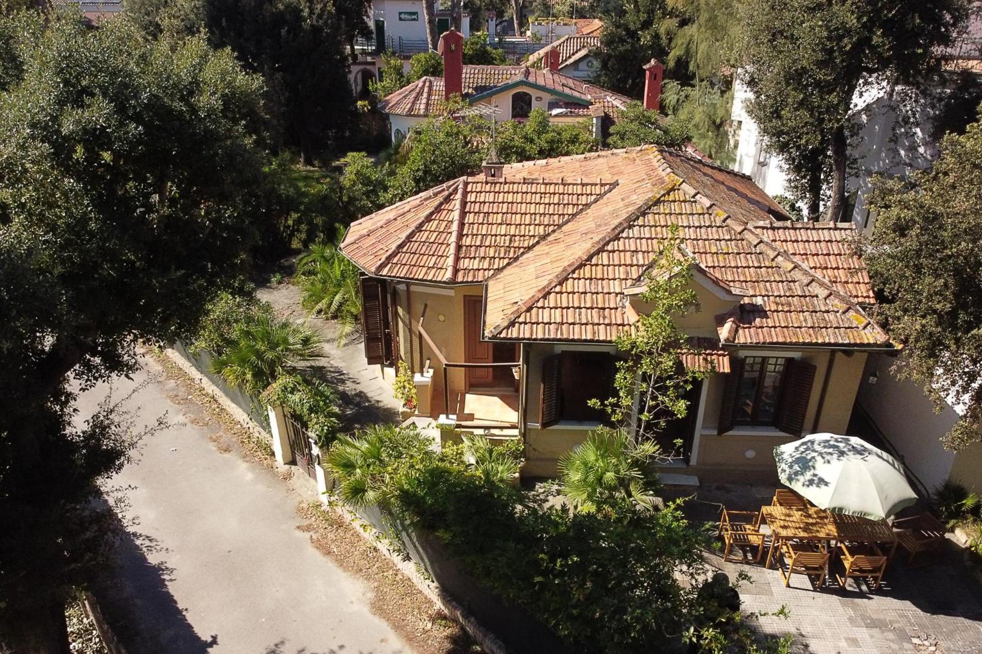 Exclusive Charming Villa - Free Parking 400 Mq Garden - Rome Airport - Roseto Villa Dream Фреджене Екстер'єр фото