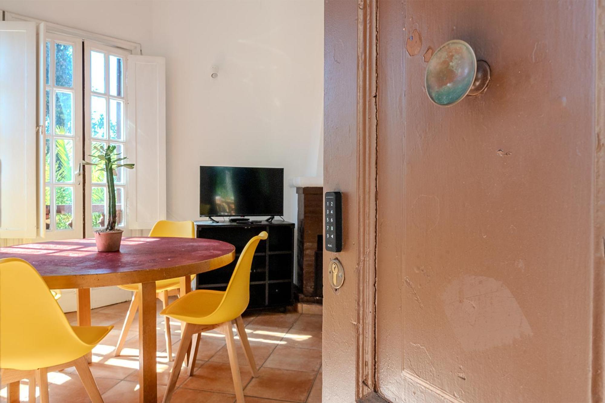Exclusive Charming Villa - Free Parking 400 Mq Garden - Rome Airport - Roseto Villa Dream Фреджене Екстер'єр фото